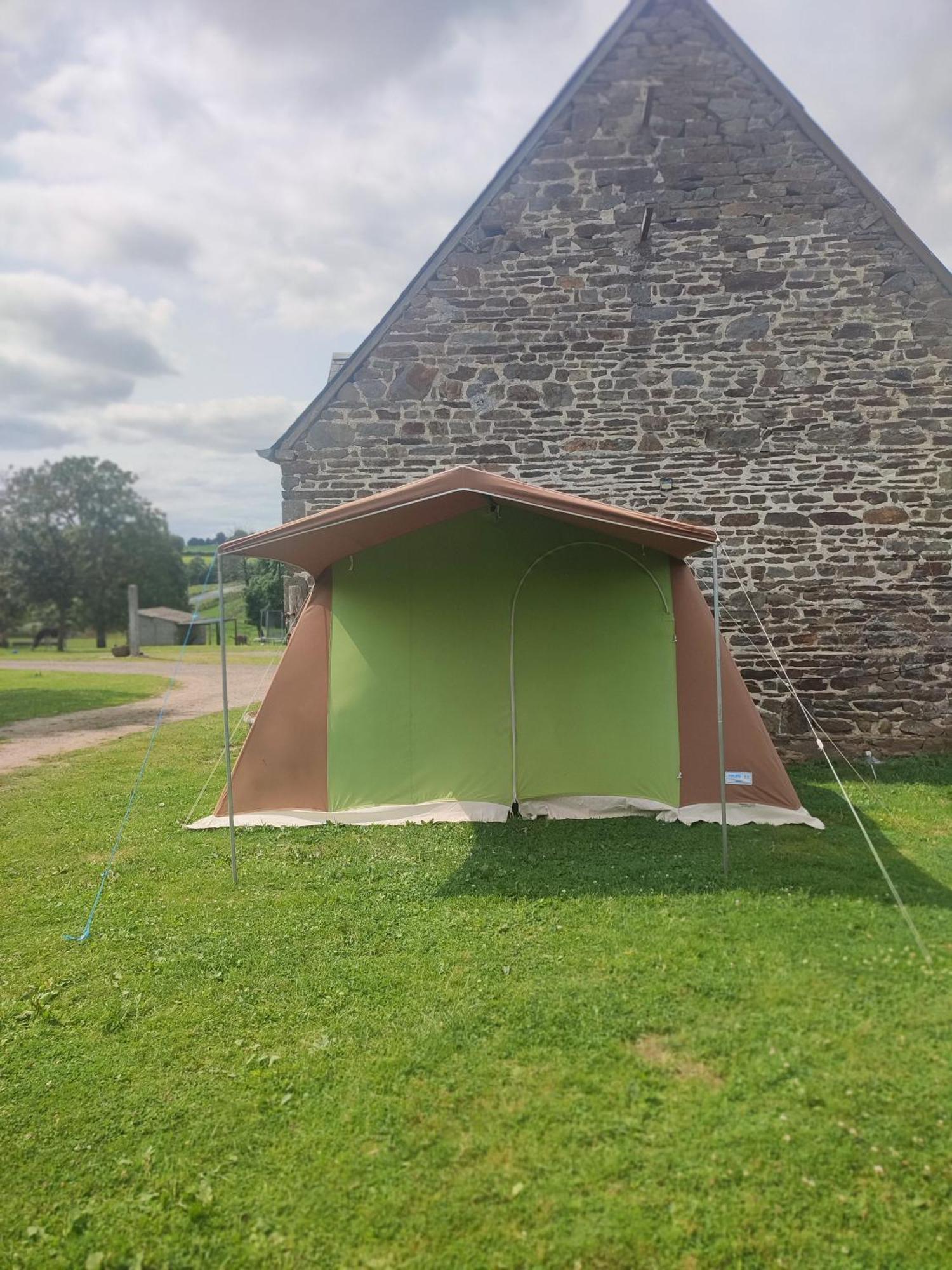 La Billardiere Camping A La Ferme Le Menil-Ciboult Kültér fotó
