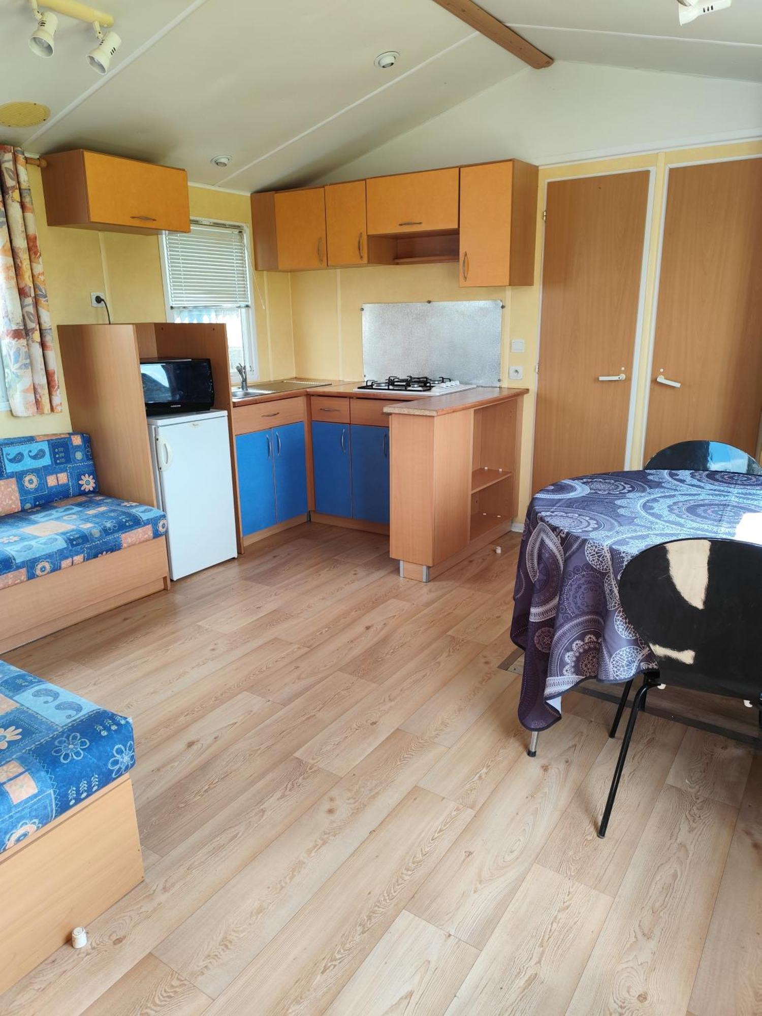 La Billardiere Camping A La Ferme Le Menil-Ciboult Kültér fotó