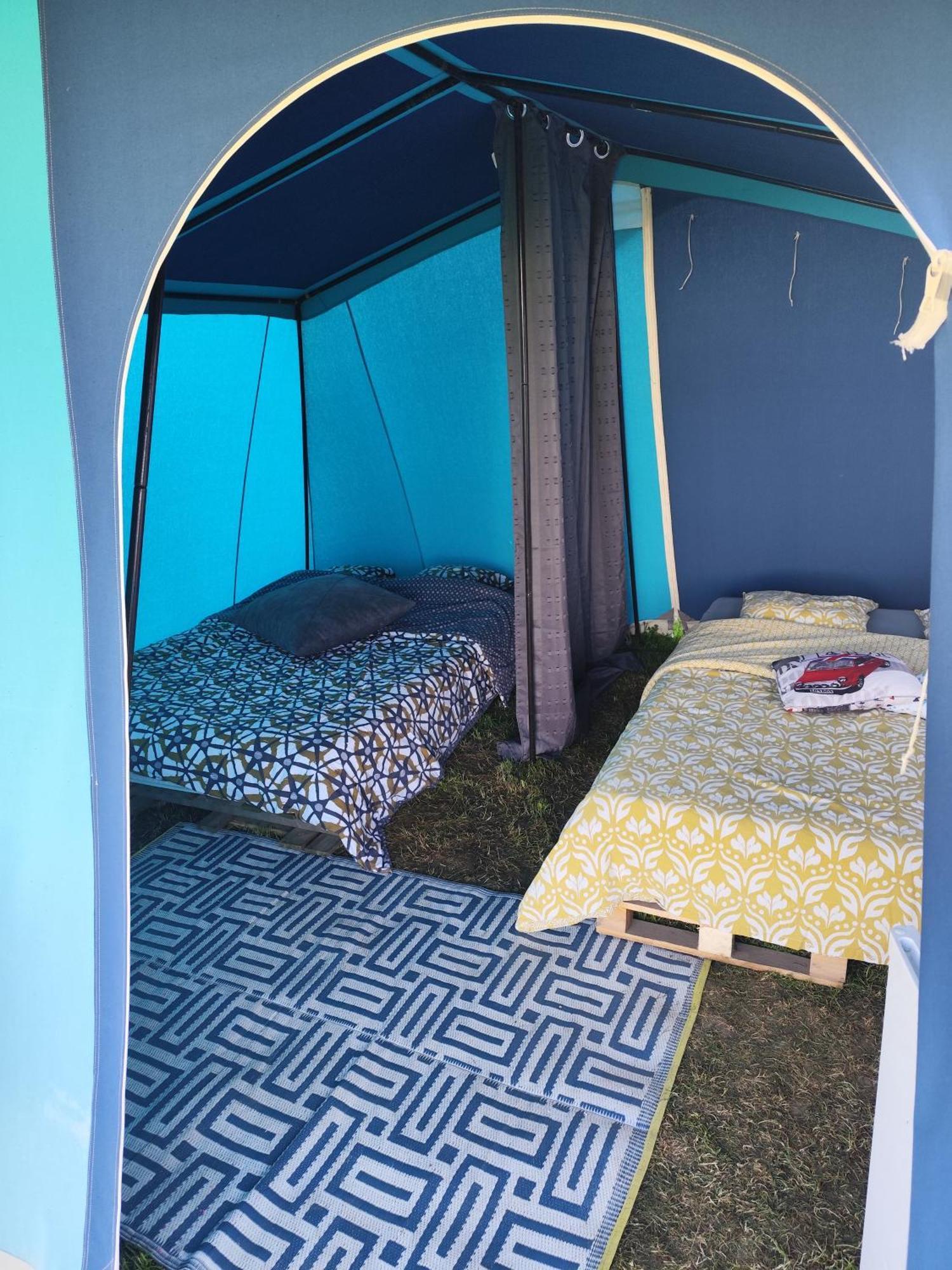 La Billardiere Camping A La Ferme Le Menil-Ciboult Kültér fotó